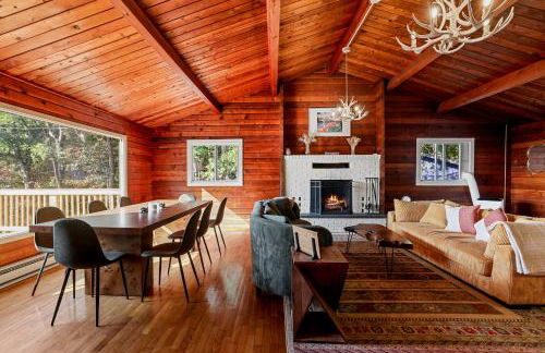 Iconic Chalet with Sauna, Hot Tub, Fire Pit, Plunge - Foto 2