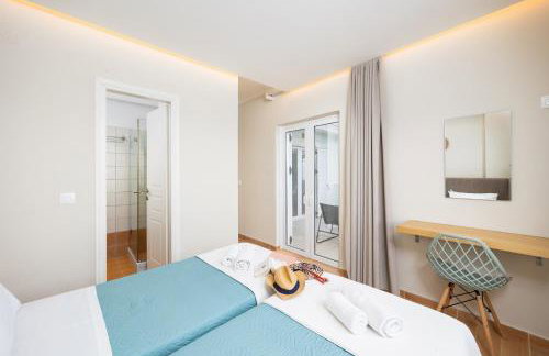 Villa Ioanna Agios Stephanos - Photo 49