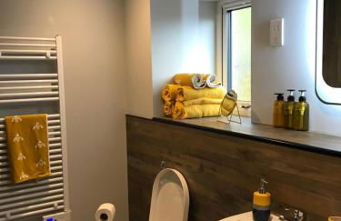 Riverside Apartments - Foto 22