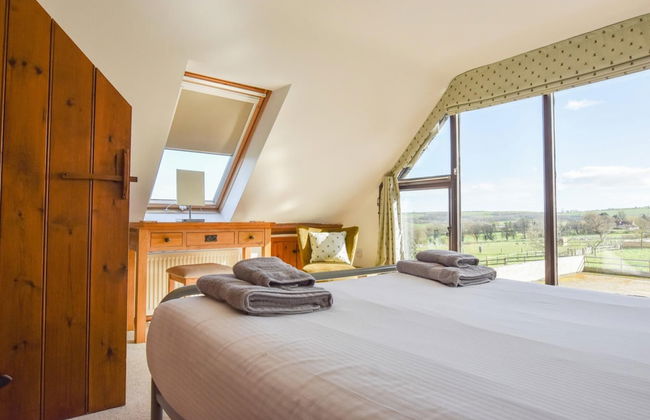 Tithe Barn Little Upton Farm - Foto 13