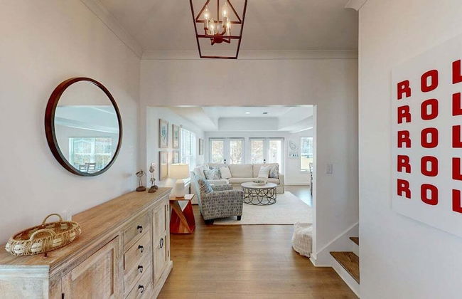 New Home 3br/2.5br w/ Kayak Access Sleeps 9 - Foto 63