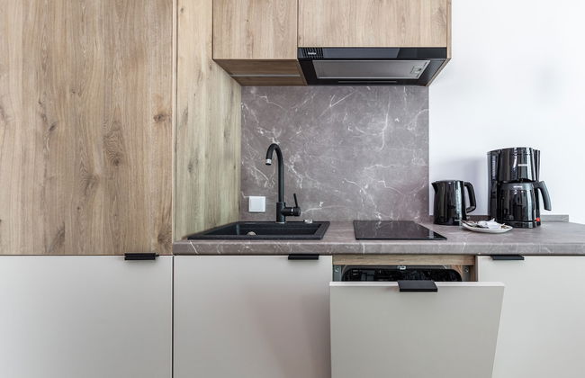 Jantaris Apartments by Renters - Photo 37