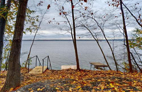 Modern Log Cabin with Vineyard Views - Foto 36