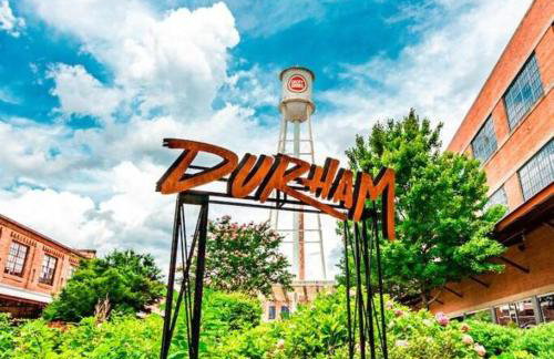 Modern & Luxurious 3 Bdrm 2.5 Bath Townhome - Foto 77