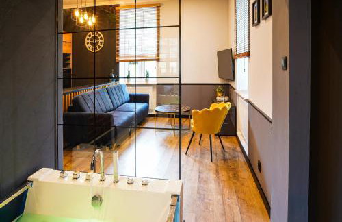 Apartament z jacuzzi w centrum Sanoka - Foto 9