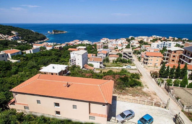 MarBok Apartments with SeaView - Photo 1