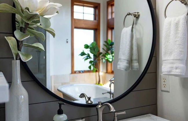 Luxurious Lake Park House: Sleeps 25, Pool, Hot-tub, Firepit and Game Room! - Foto 51