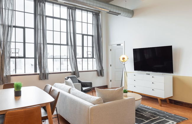 Sosuite 2BR Apt w W/d, Gym, On-site Restaurant - Foto 32