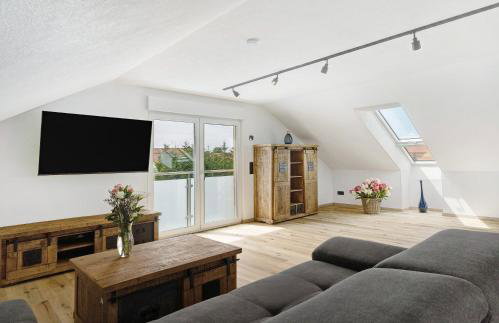 Moderne offene Dachgeschoßwohnung - Foto 4