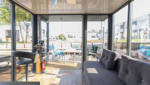 Festliegende Wohnboote Marina Niederhavel - Foto 4