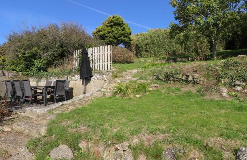 The Upper Deck - Photo 31