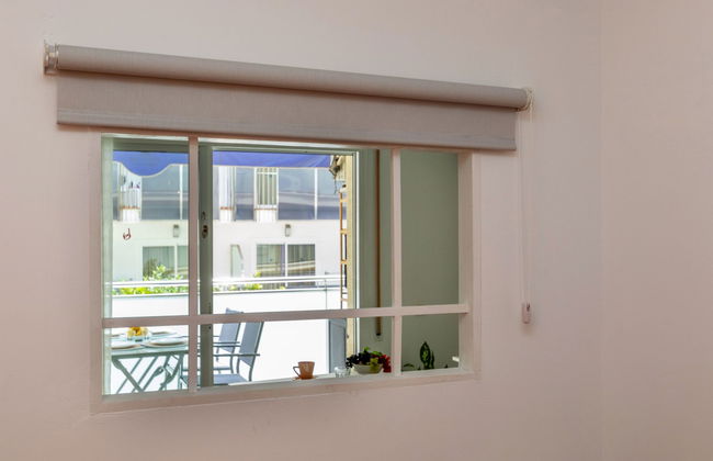 Apartment in Salou with swimming pool and terrace - Photo 13