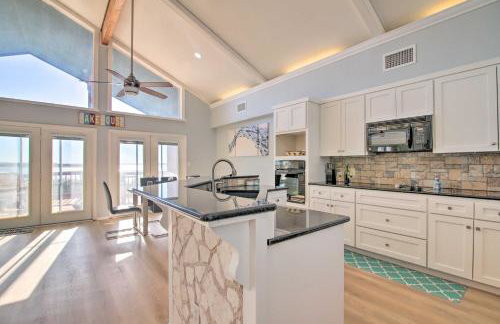 Private Deck & Grill: Sunny Lakefront Escape - Photo 8
