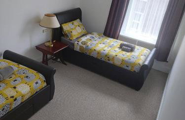 Spacious 3 bedroom apartment in Campbeltown centre - Foto 10
