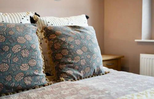 Luxury Cotswolds Cottage with Hot Tub - Foto 5