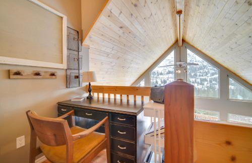 Stunning Alaskan Getaway with River and Mtn Views - Foto 11