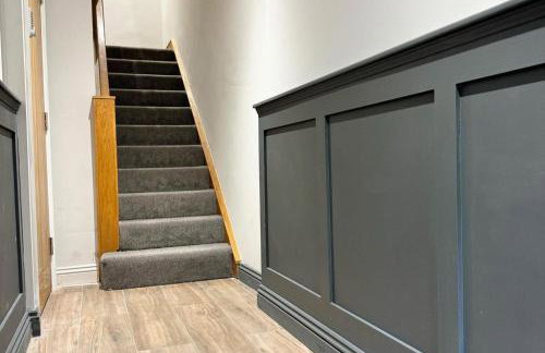 Apartment - Sleeps 2 - Pet Friendly - Parking - Foto 13