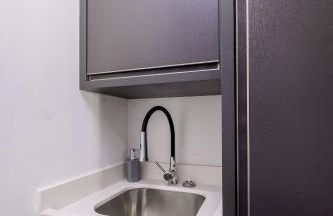 Aptos em Cond. c/ Piscina a 180m da Praia - IRB - Foto 52