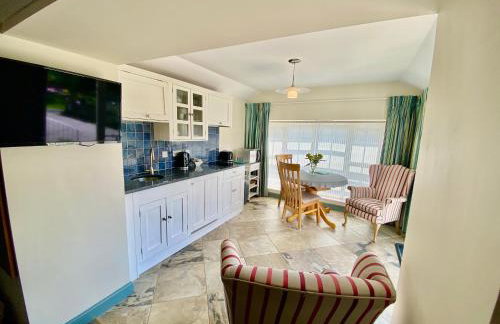 Lynwood House Self Contained Studio - Photo 14