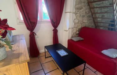 Studio Menthe-Clim-Terrain de pétanque-Piscine collective - Foto 12