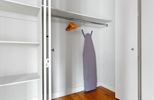 1BR nr Times Sq w Indoor pool Doorman NYC-50 - Foto 16