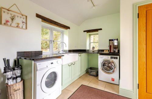 Spacious farmhouse with stunning valley views - Foto 23