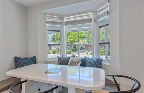 The Wisteria Oasis With heated pool and hot tub - Foto 18