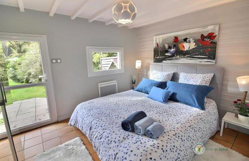 at the gite du bois damore in a quiet area 2,5km from the city - from the sea - Foto 16