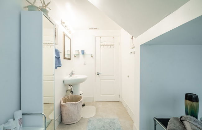 GLOBALSTAY Sunny Basement Brontë park - Foto 17