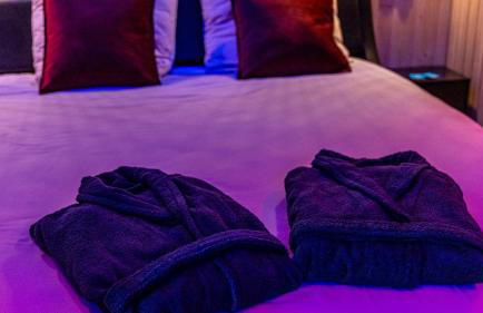 BALNEO - SAUNA - WIFi - LA CLÉ DU DÉSIR - Foto 13