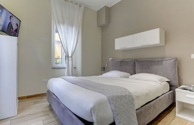 APPARTAMENTO SANTI QUATTRO 1 e 2 - COLOSSEO - Photo 4