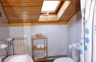 Apartaments Pont Romànic - Photo 13