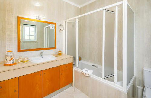 Falésia Beach Villa by The Portuguese Butler - Foto 16