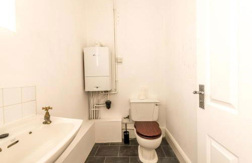 Centralised Garden Flat with FREE PARKING by Prescott Apartments - Foto 32