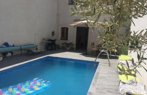 Stylish large house with heated pool in historic village - Foto 15