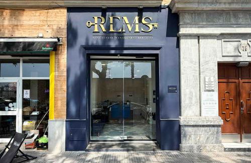 Bright Classic House Near La Malagueta REMS - Photo 40