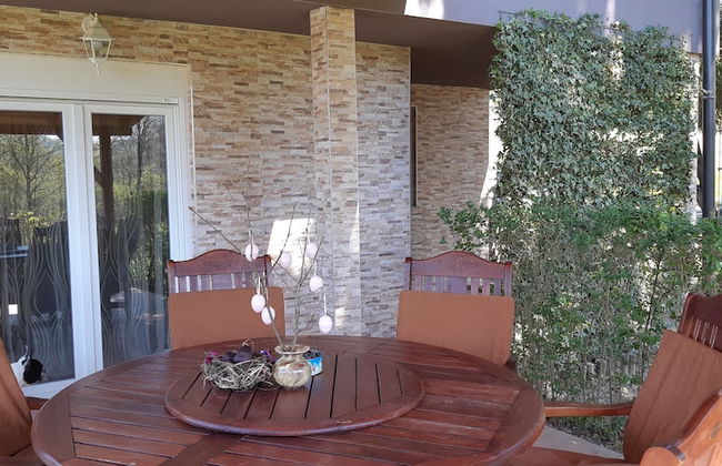 Green Retreat Kuca uz Rijeku za Savrseni Odmor - Foto 47