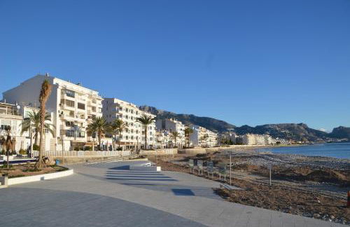 Apartamento en primera linea de mar - Photo 3