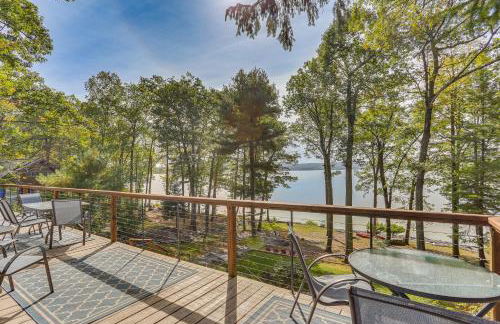 Huge Waterfront Home with Dock on Lake Wallenpaupack - Foto 1