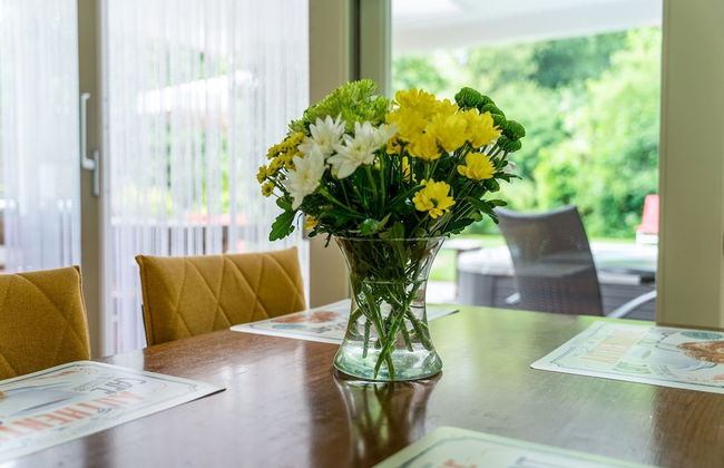 Beautiful Holiday Home in Oldenzaal with Hot Tub - Foto 2