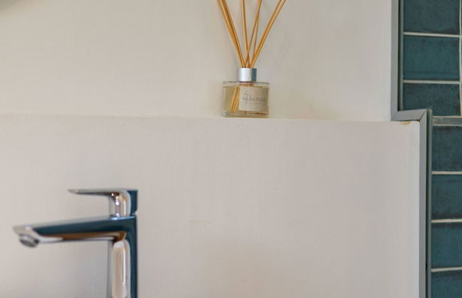 Luxury Eco Home With Garden Cottage - Houtbay - Photo 33