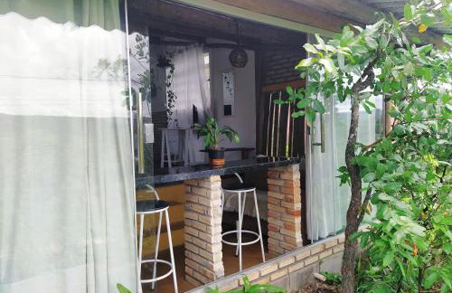 Chalé aconchegante, pertinho da cidade e conectada a natureza - Foto 23