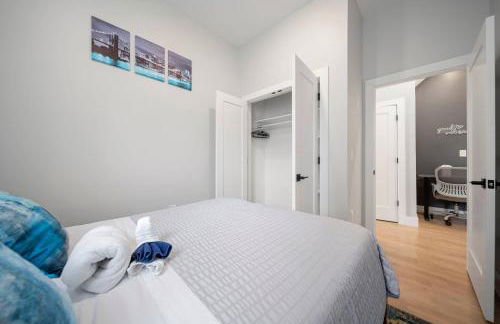 Luxury 3BR Condo | Mins to Manhattan - Foto 23