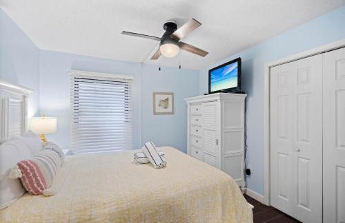 Cabana Beach Club by RVA - Photo 32