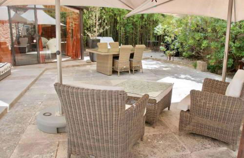 LASUITE Domaine Bertuli, heated Pool, Aircon - Foto 15