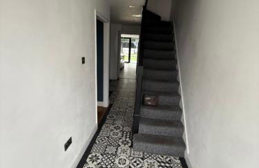 Stunning Open Plan 3 Bedroom House - Photo 12