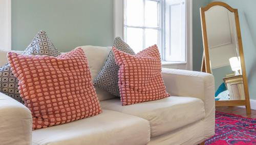 Spaceship 4 Luxury 4 BR by AltoLuxoExperience Short Lets & Serviced Accommodation With Free Wifi & Parking - Foto 5