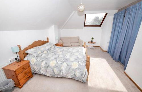 The Bungalow at Seaway's, Sleeps 11 + - Foto 17