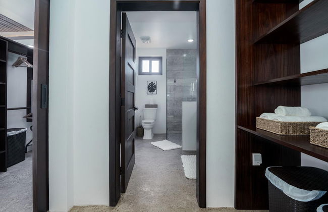 Spacious 4-bed Villa in Placencia Village w Pool - Foto 18