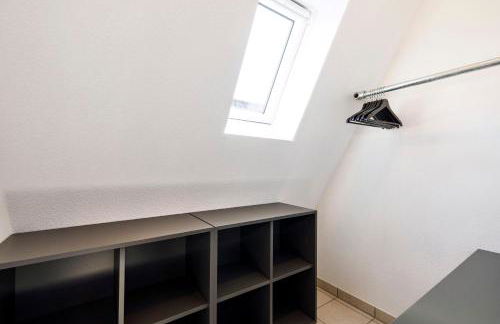 Fährmann im Häuschen am Rhein - Foto 9